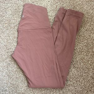 Lululemon mauve aligns